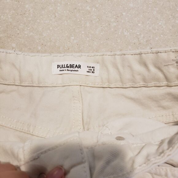 Pull&Bear Slim Denim Fit Mom Raw Hem Jean, Women's Size 8 - White - Picture 2 of 11